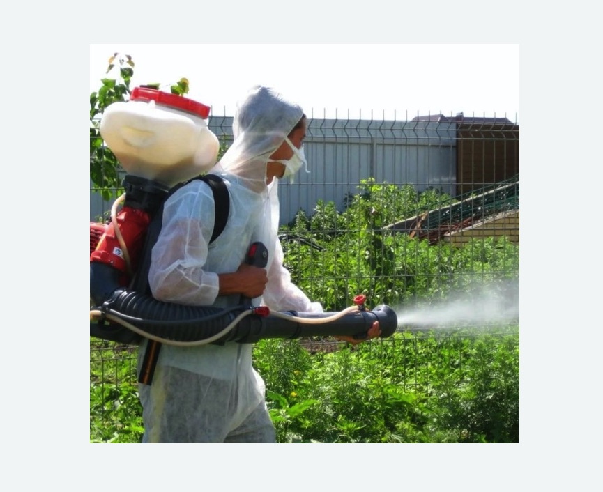 Акарицидная обработка территории в Саянске